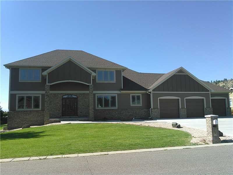 1st image of 3948 Woodcreek Dr