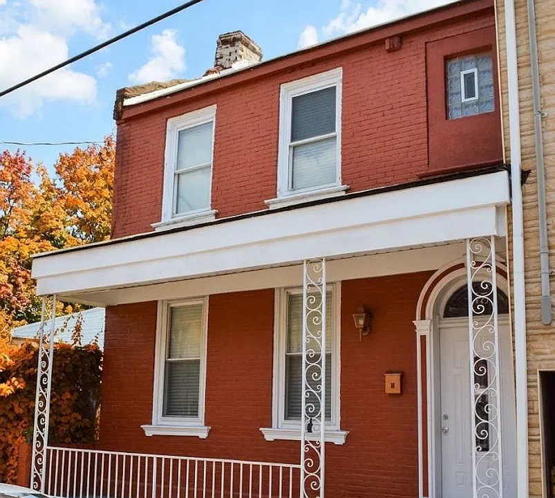 115 S 11th St