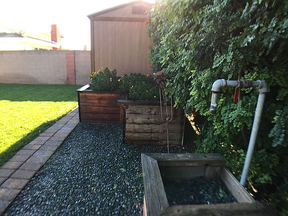 5th image of 6661 Killarney Ave