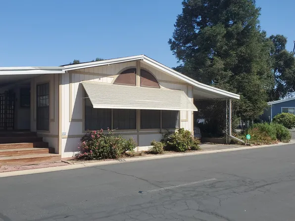 720 E Worth #26, Porterville, CA 93257