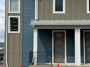 103 SE 3rd St, Troutdale, OR 97060
