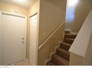 680 Briarwood Ter, Davie, FL 33325