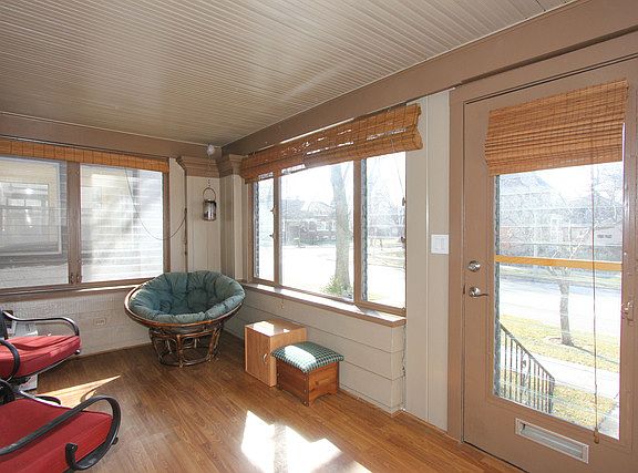2nd image of 638 S Taylor Ave