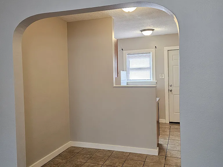 440 N Piatt Ave #2 — Photo 4