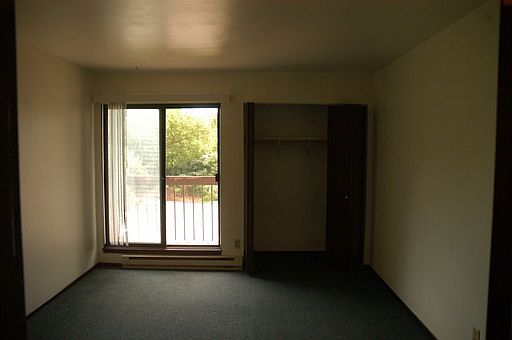 5th image of 3333 S Clement Ave APT 38