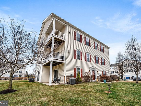 2nd image of 238 Bardel Dr #238