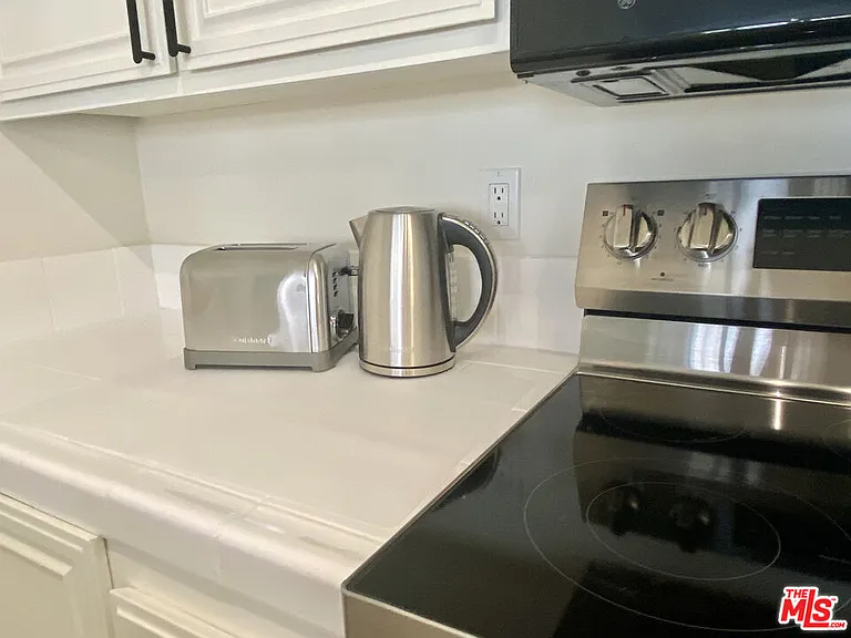 1655 E Palm Canyon Dr #318 — Photo 10