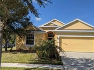 5339 Clover Mist Dr, Apollo Beach, FL 33572