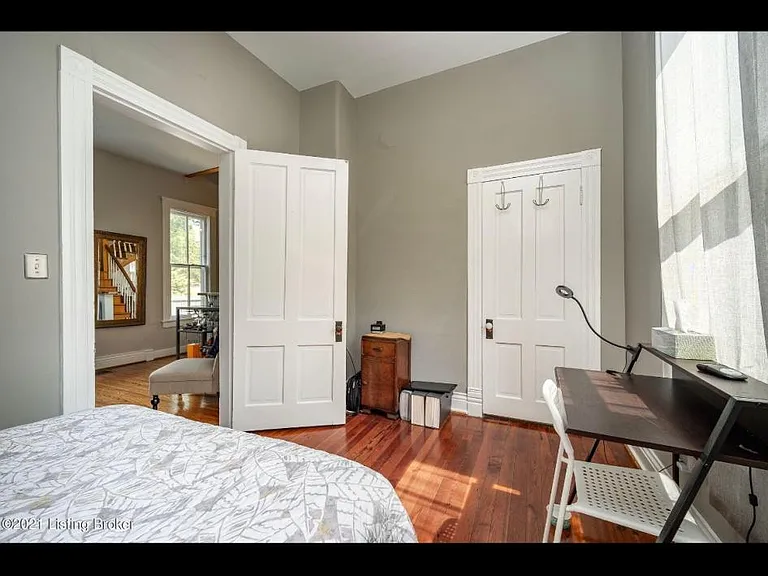 1300 Bellwood Ave — Photo 9