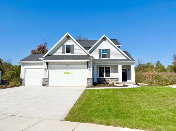 5911 Valley Point Dr, Caledonia, MI 49316