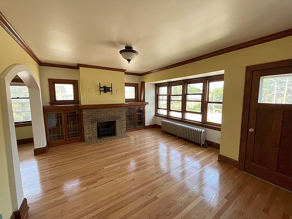 2nd image of 3077 N Humboldt Blvd