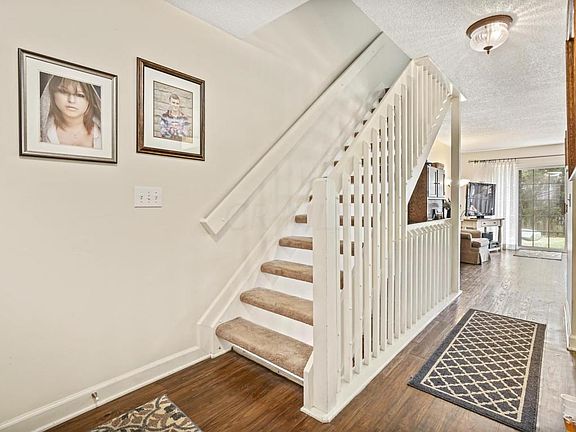 3rd image of 1814 Messner Dr
