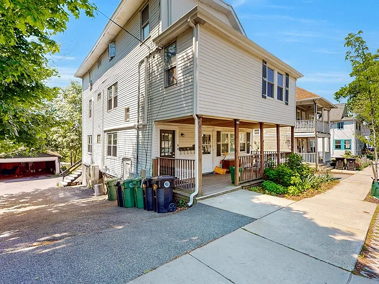 29 Fifield St #29 — Photo 2