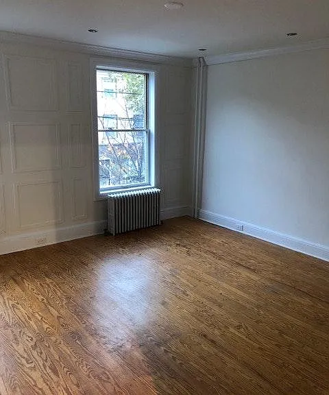 1018 Carpenter St — Photo 10