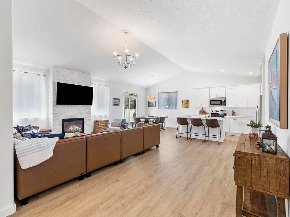 1st image of 5219 E Portside Ct