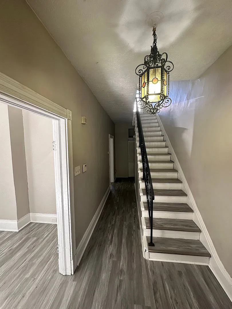 Shadyside * Large 4 Bedroom House For Rent * Incredible Location * Walk to Shopping * Renovated *... — Photo 4