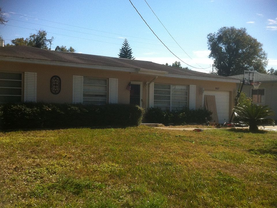 1st image of 907 Glen Oak Ave E