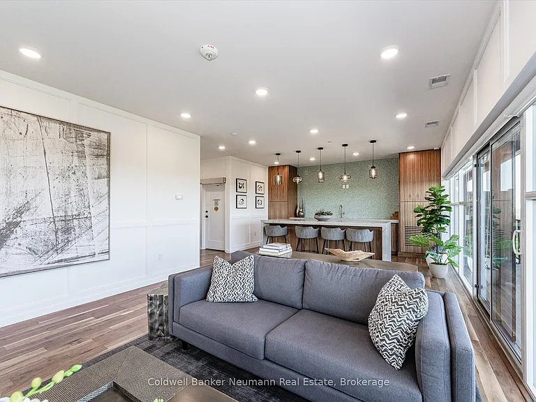 1880 Gordon St S #402 — Photo 44