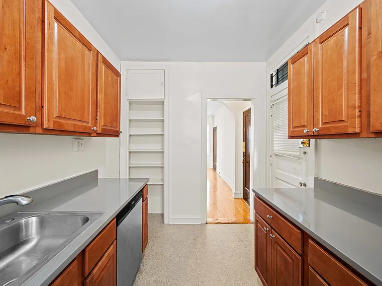 2201 Ridge Ave #2203-1B — Photo 5