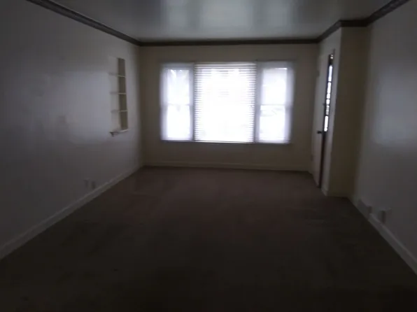8735 W Center St., 8735 W Center St #2, Milwaukee, WI 53222