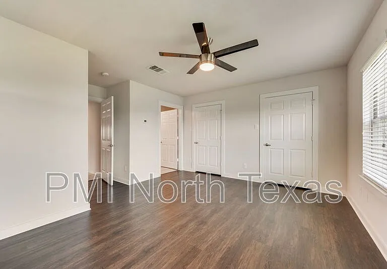 616 N 6th St — Photo 17