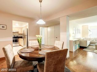 7640 Provincial Dr APT 208, Mc Lean, VA 22102