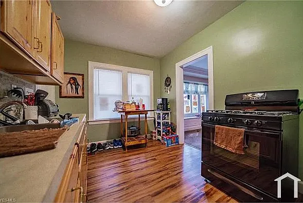 3335 W 127th St #DWN — Photo 9