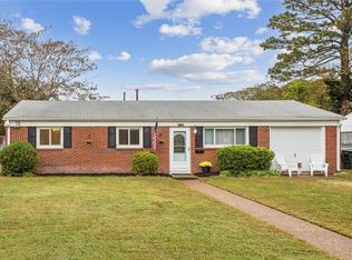 1821 Hurst Dr, Hampton, VA 23663