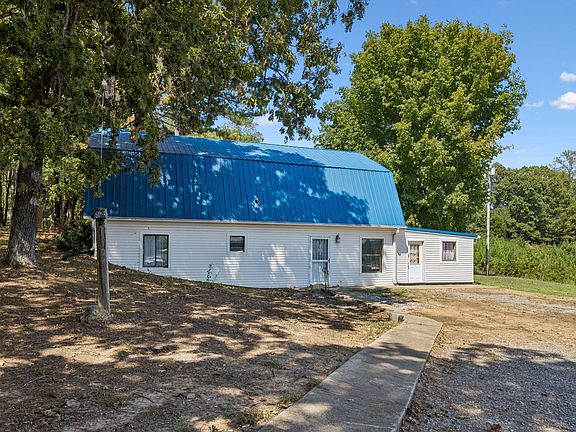 4th image of 1219 Saint Michael Rd