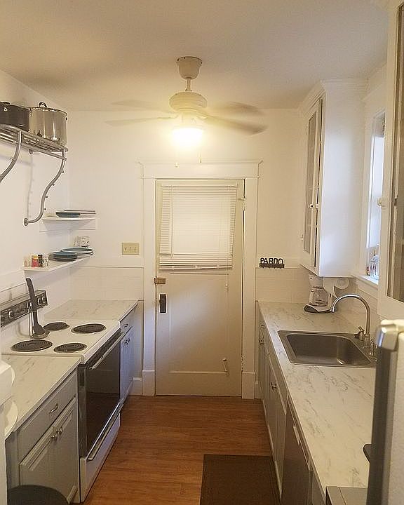 2nd Floor Kitchen