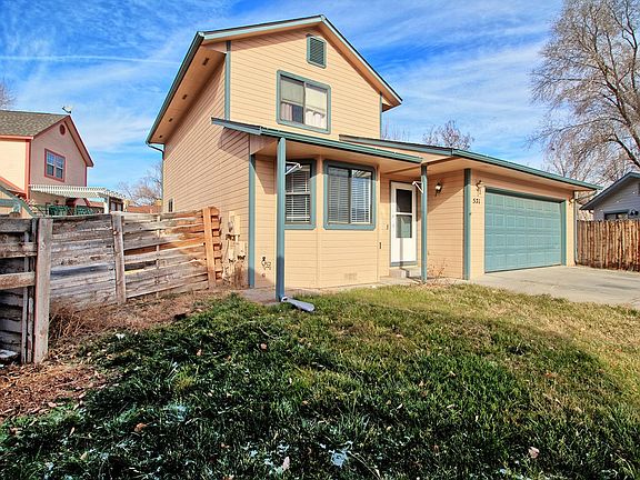 3rd image of 571 N Park Ct