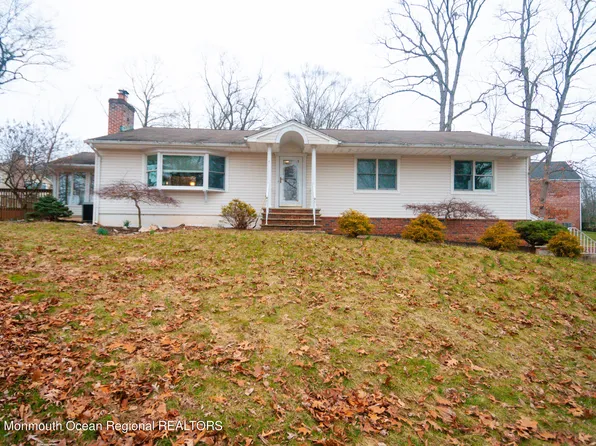 36 Acorn Place, Colts Neck, NJ 07722