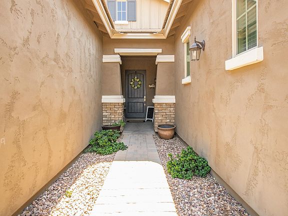 3rd image of 20297 E Mockingbird Dr