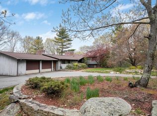 101 High St, Westwood, MA 02090