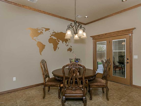 5th image of 6302 Parkwood Pl