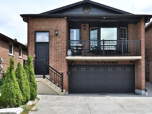21 Avon Cres, Vaughan, ON L4L 1H4
