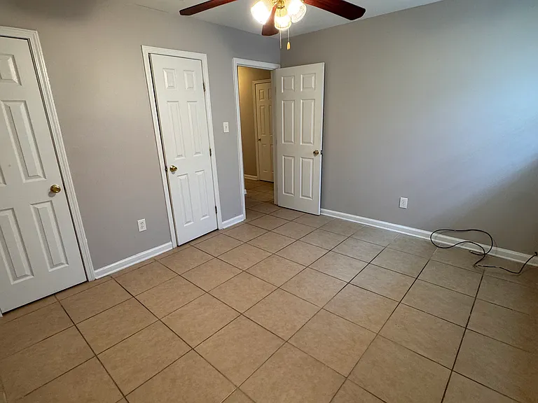 3221 Golden Dr #D — Photo 15