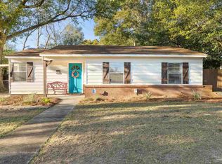 904 E Texar Dr, Pensacola, FL 32503