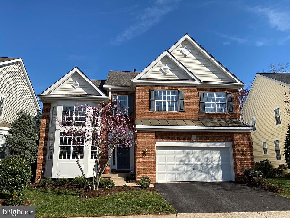 1st image of 7657 Shuttington Dr