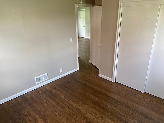 4th image of 3454 S 82nd St #1