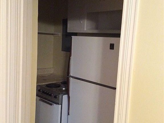 5th image of 120 Lincoln St NE APT B2