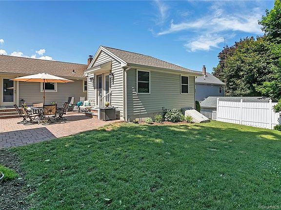 4th image of 185 Lobdell Dr