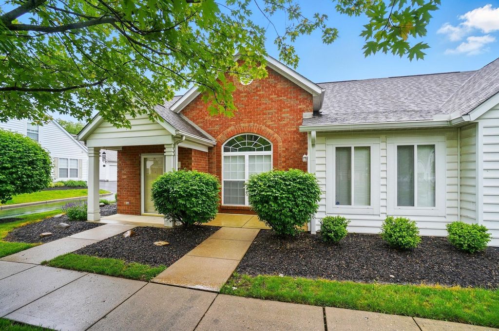 Real estate listing image