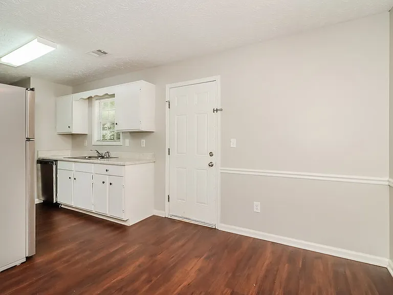 24 Cool Water Ct — Photo 6