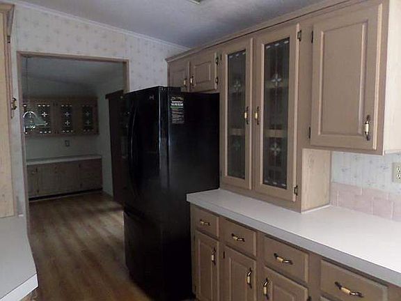 3rd image of 451 Bark Cir