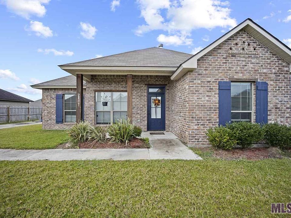 1st image of 28327 Lake Sabine Dr