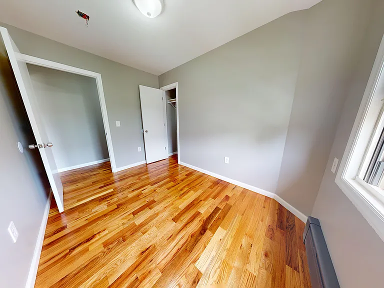211 Granite Ave #1 — Photo 14