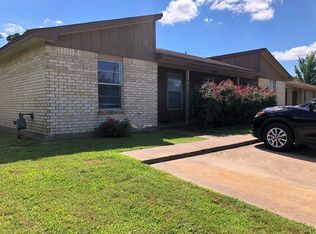 2416 Pecan Ridge Dr #A, Bryan, TX 77802