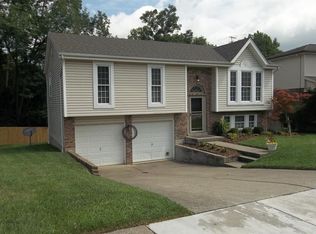 5452 Dengail Dr, Cincinnati, OH 45238
