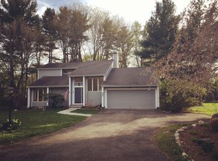 33 New Canaan Ct, Norwalk, CT 06850